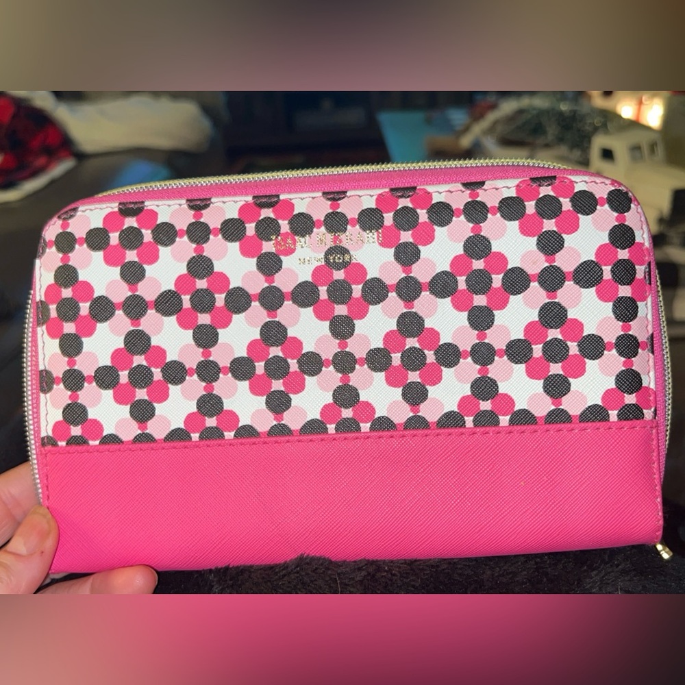 Isaac Mizrahi Pink and Black Geometric Makeup, Brushes Case
